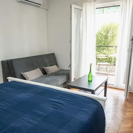 La Perla Apartment *
