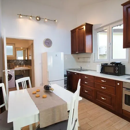 La Perla Apartman Póla